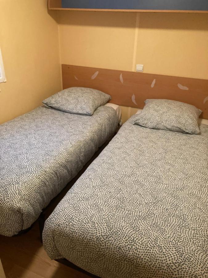 Mobil-Home 2 "Camping" Pesmes Екстериор снимка